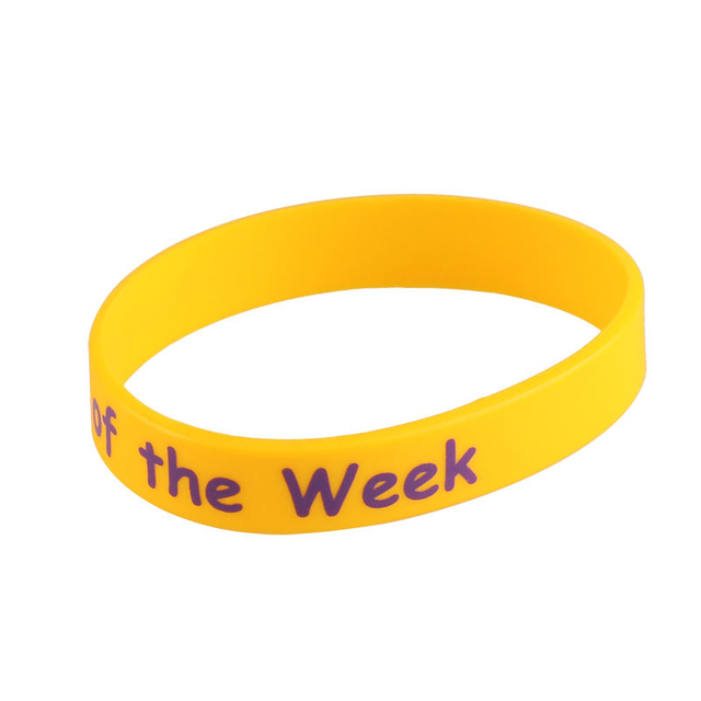 Kundenspezifisches Regenbogen-Gummi-Silikonarmband in Werbequalität für Damen