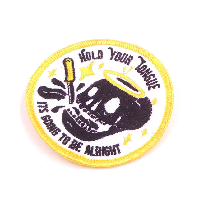 Großhandel benutzerdefinierte billige Mode bestickte Abzeichen benutzerdefinierte Stickerei