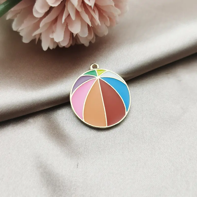 Großhandel mit benutzerdefinierten Logo-Ball-Schlüsselanhängern, Metall-Schlüsselanhänger, Volleyball-Schlüsselanhänger