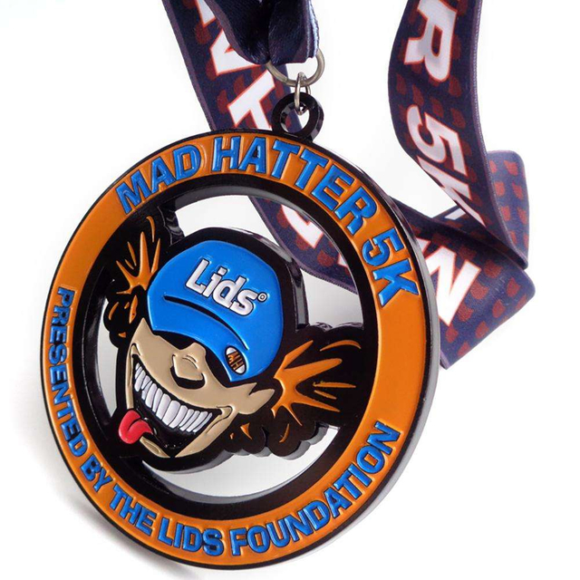 China Trophäen und Medaillen Sportmedaillen Kundenspezifische Metallmedaille mit Band