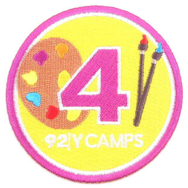 Runder individueller Logo-Kleidungspatch zum Fabrikpreis, bunter Buchstaben-Stickpatch zum Aufbügeln